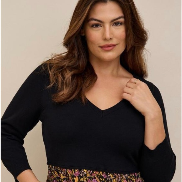 NWT-TORRID VERY CUTE MINI SWEATER KNIT WOVEN DRESS-BUNDLE LIKES FOR A DEAL - Picture 4 of 8